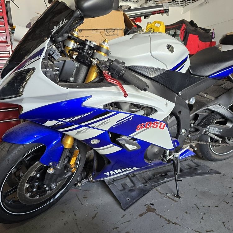 2014 Yamaha R6