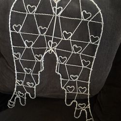 White metal wire angel wings decoration for business cards