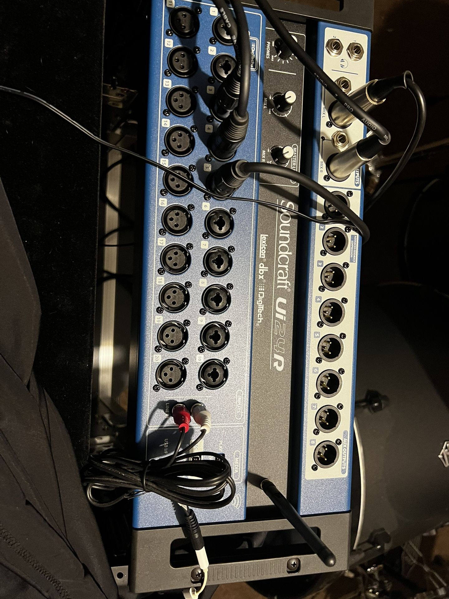 Soundcraft Ui24r