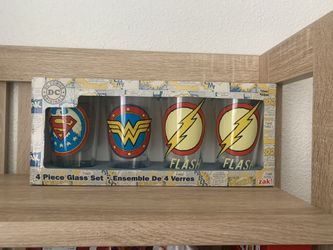 DC COMIC GLASS SET