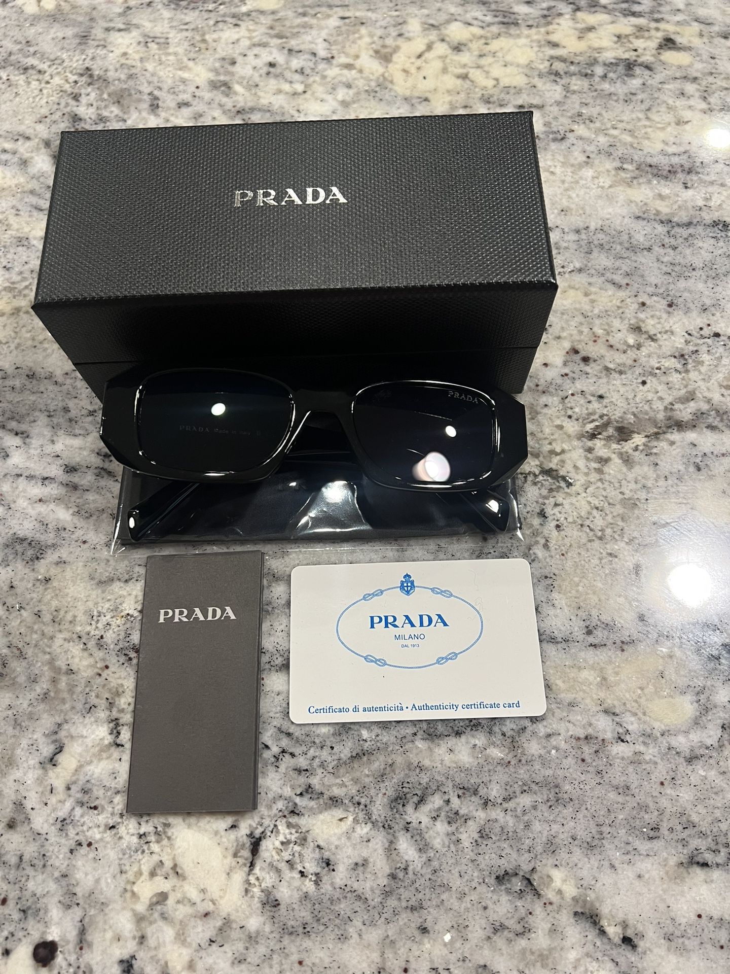 Prada Sunglasses Unisex