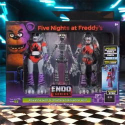 Five Nights at Freddy's Endo Series Roxanne Wolf Figure Set
