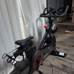 Peloton Good Working Condition With Weights