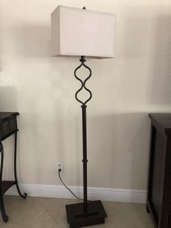 Floor lamp