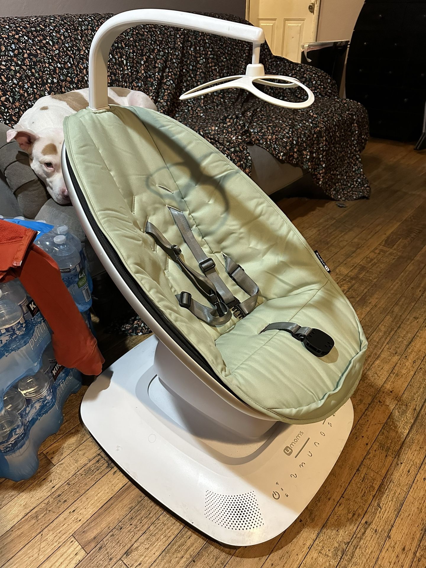 4 Moms Multi Motion Swing