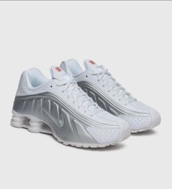 Ready for pickup right now!!!New Authentic Nike Shox