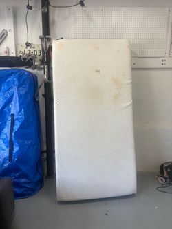 Mattress twin
