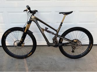 Revel Rail 29 Carbon Large Mountain Bike