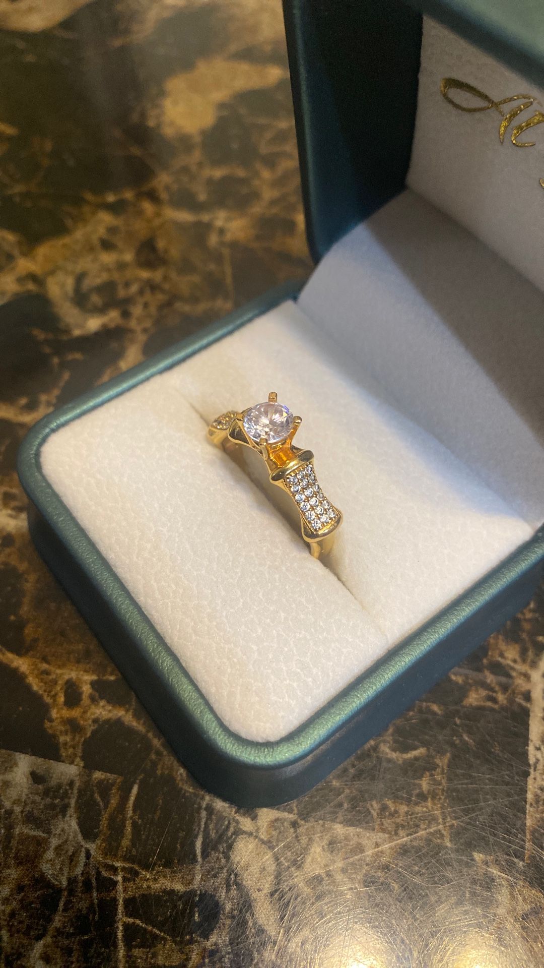 Beautiful Gold Ring 💍