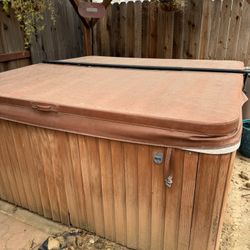 CalderaSpas Highlands Model: Olympia Hot Tub