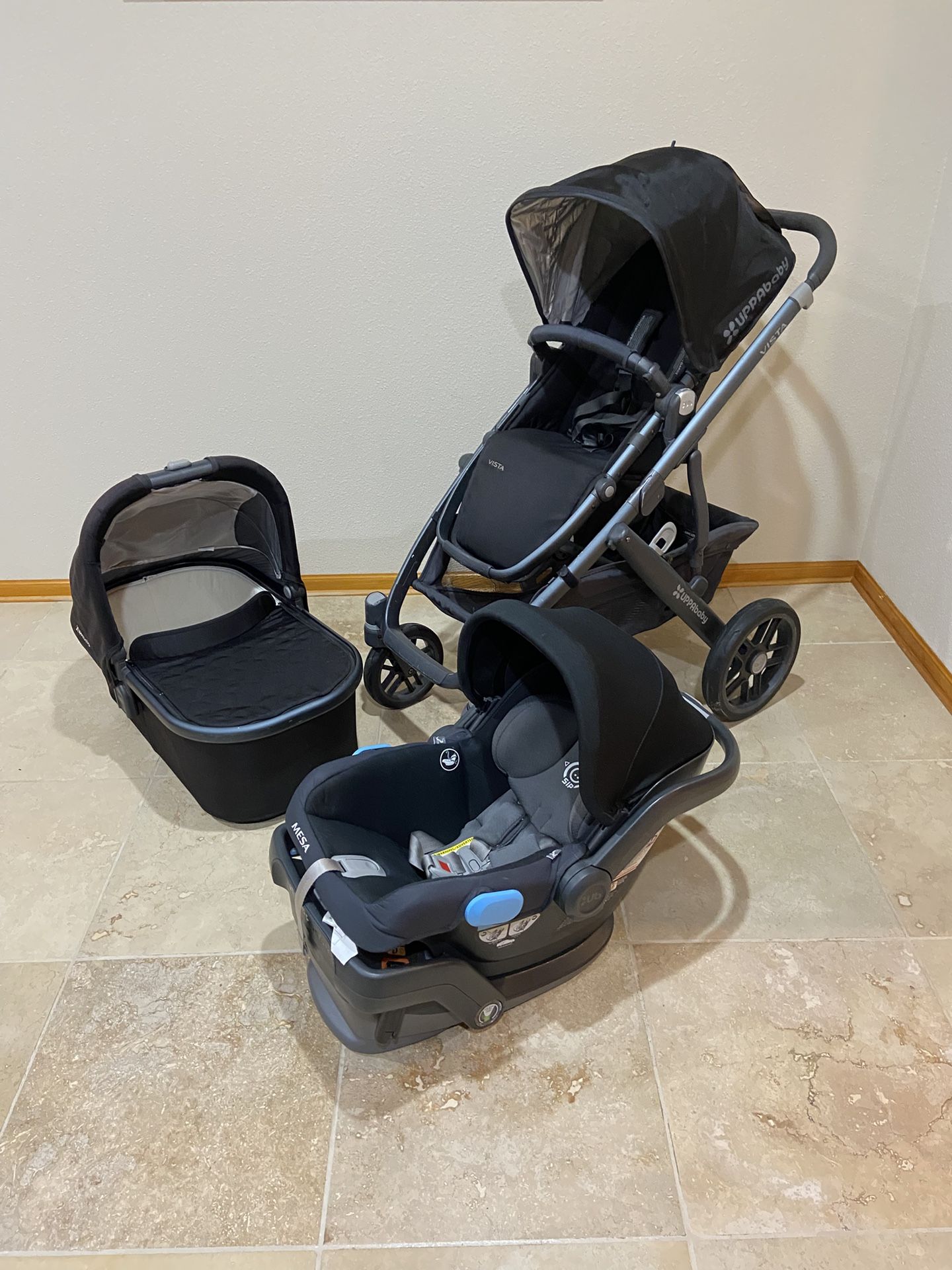 Uppababy Vista Stroller With Car Seat And Basinet Black