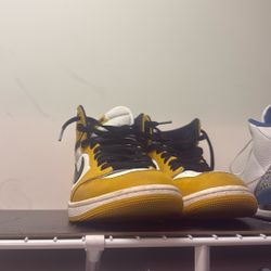 Nike Jordan Taxi Size 10.5
