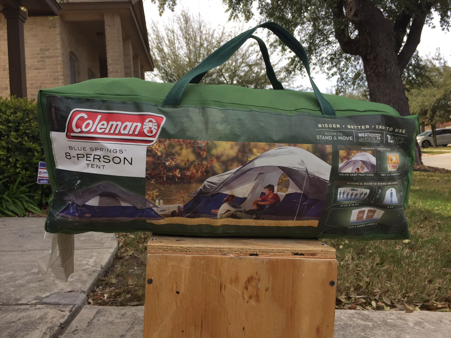COLEMAN Blue Springs 8-person tent