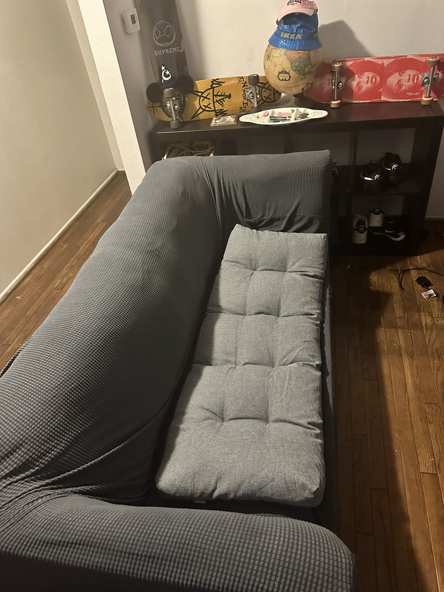 Couch Pull Out Bed 