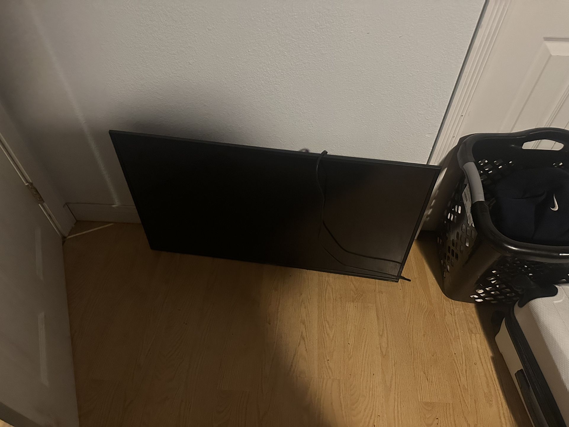 Flat Screen Tv