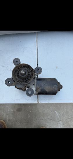 1997-04 Toyota Tacoma Windshield Wiper Motor Oem