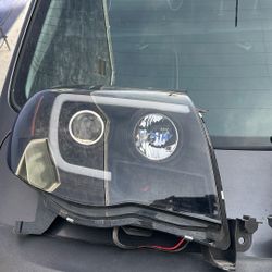 Tacoma Headlights. Pair Like New 