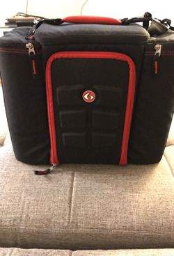 Six pack bags Innovator 500. Practically New. $100.00