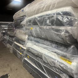 ‼️💯California King Mattress Starting From $389 Good Brands! ‼️💯
