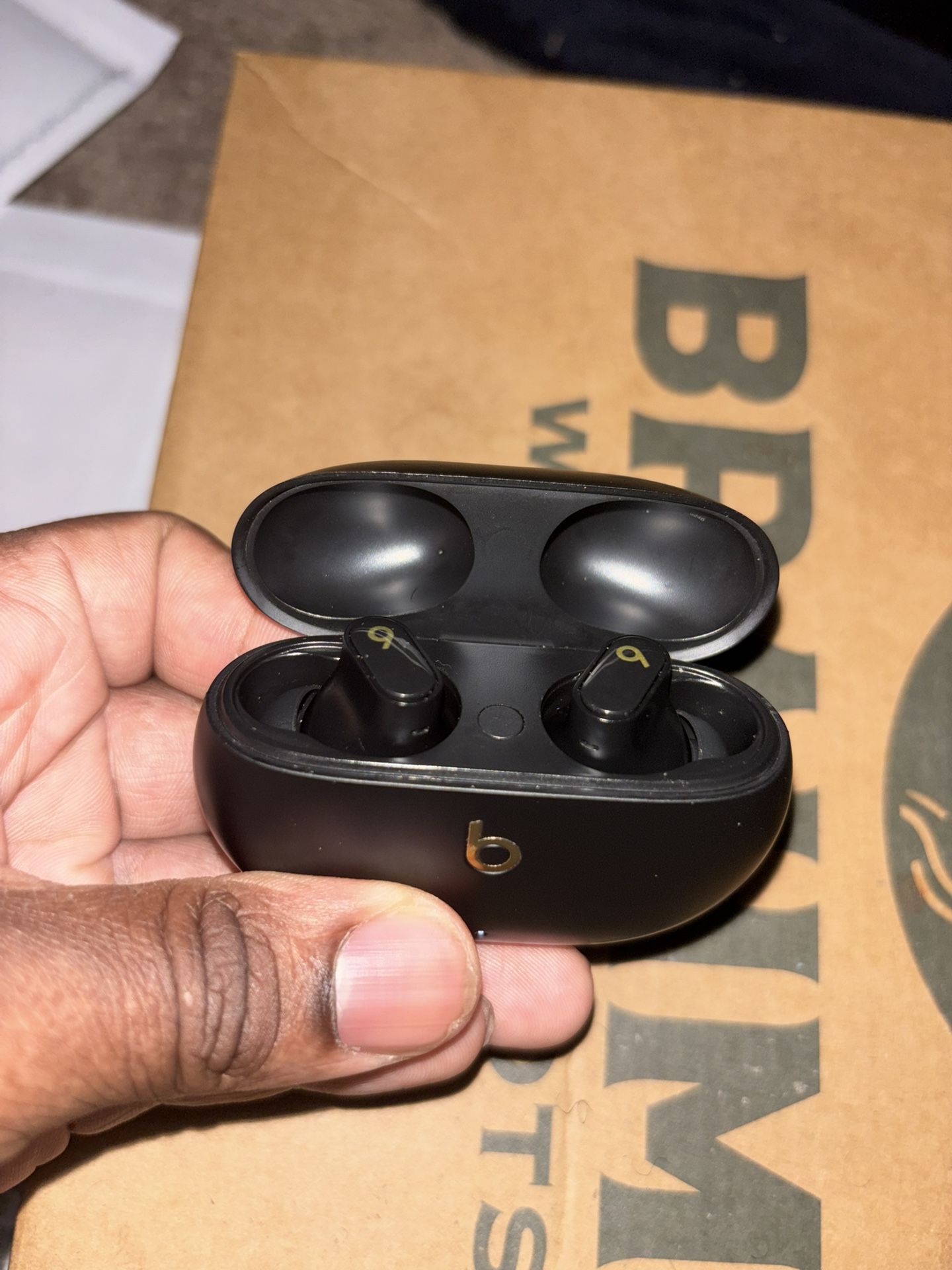 Beats Studio Buds +