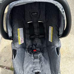 Evenflo Car seat / Stroller 