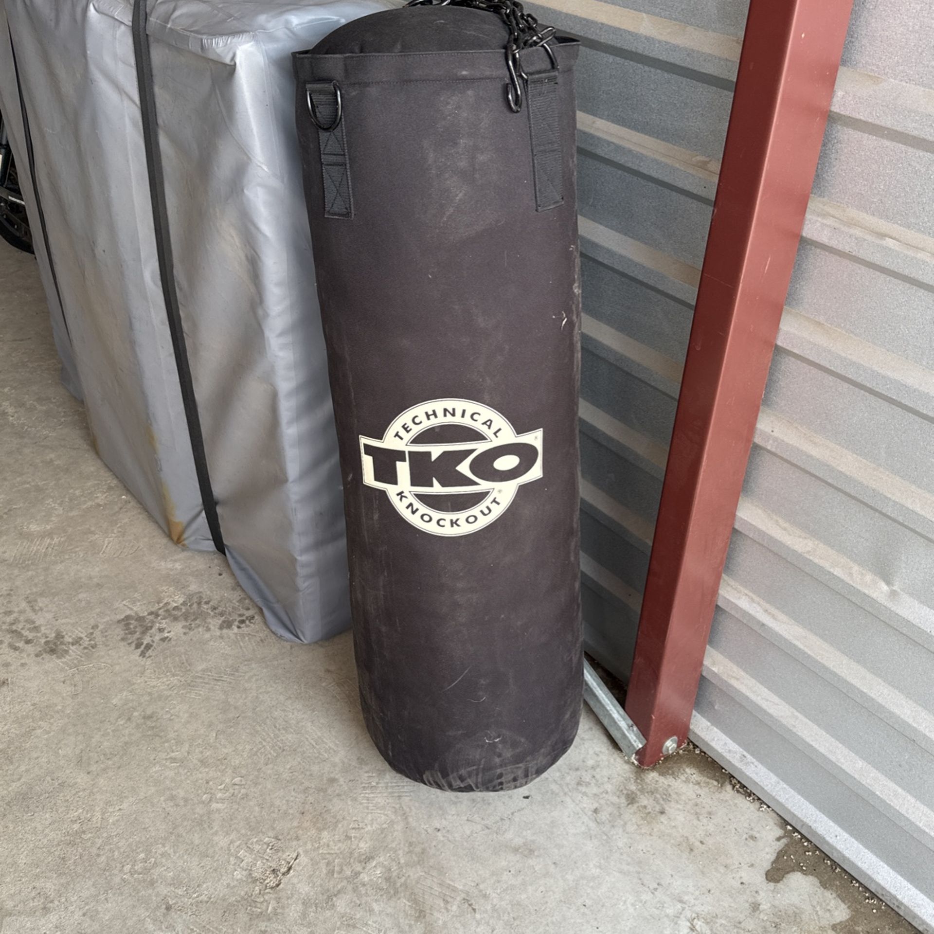 TKO Kicking/punching bag
