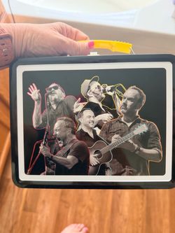 Dave Matthews metal lunchbox