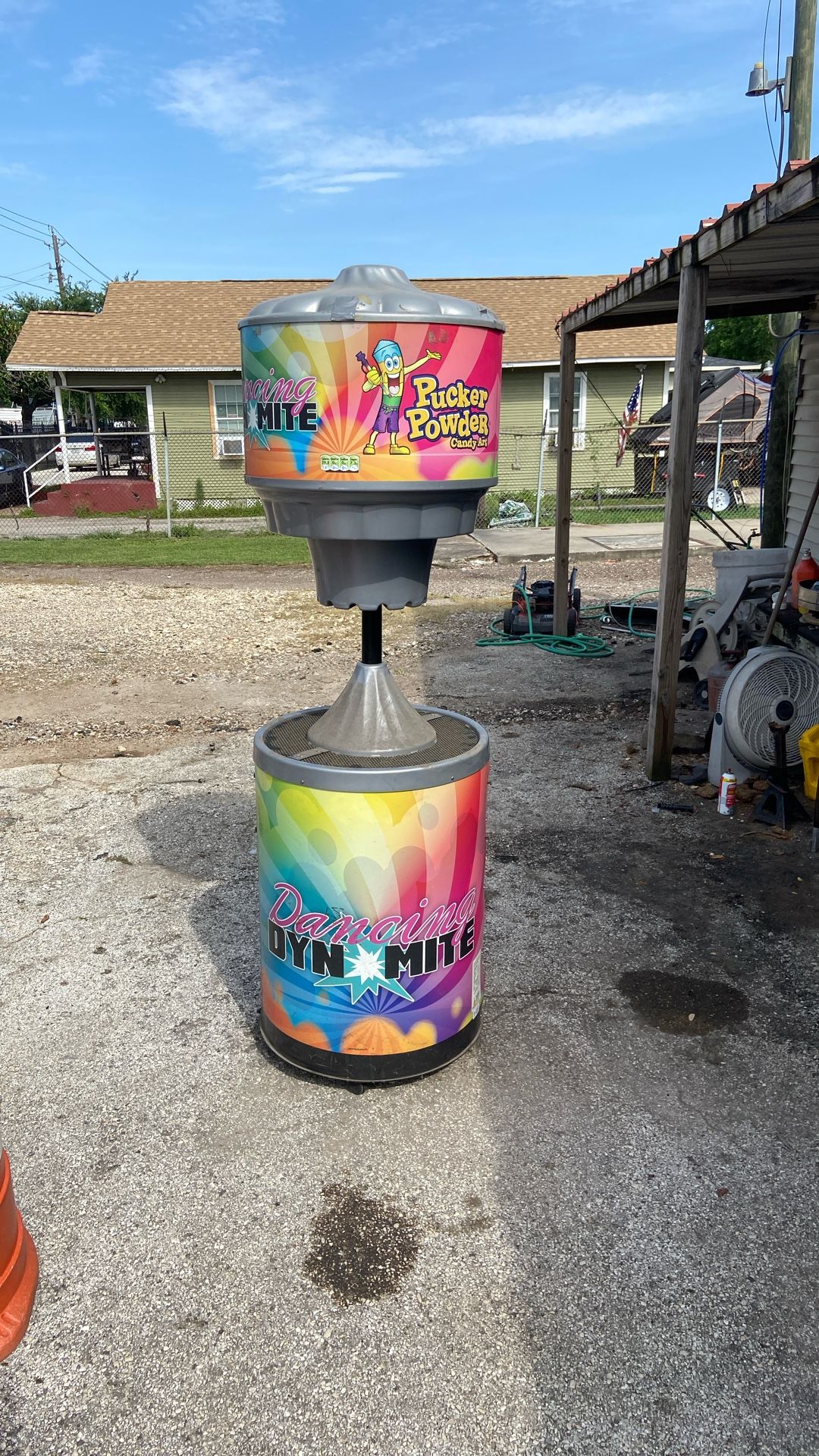 Pucker powder, candy machines