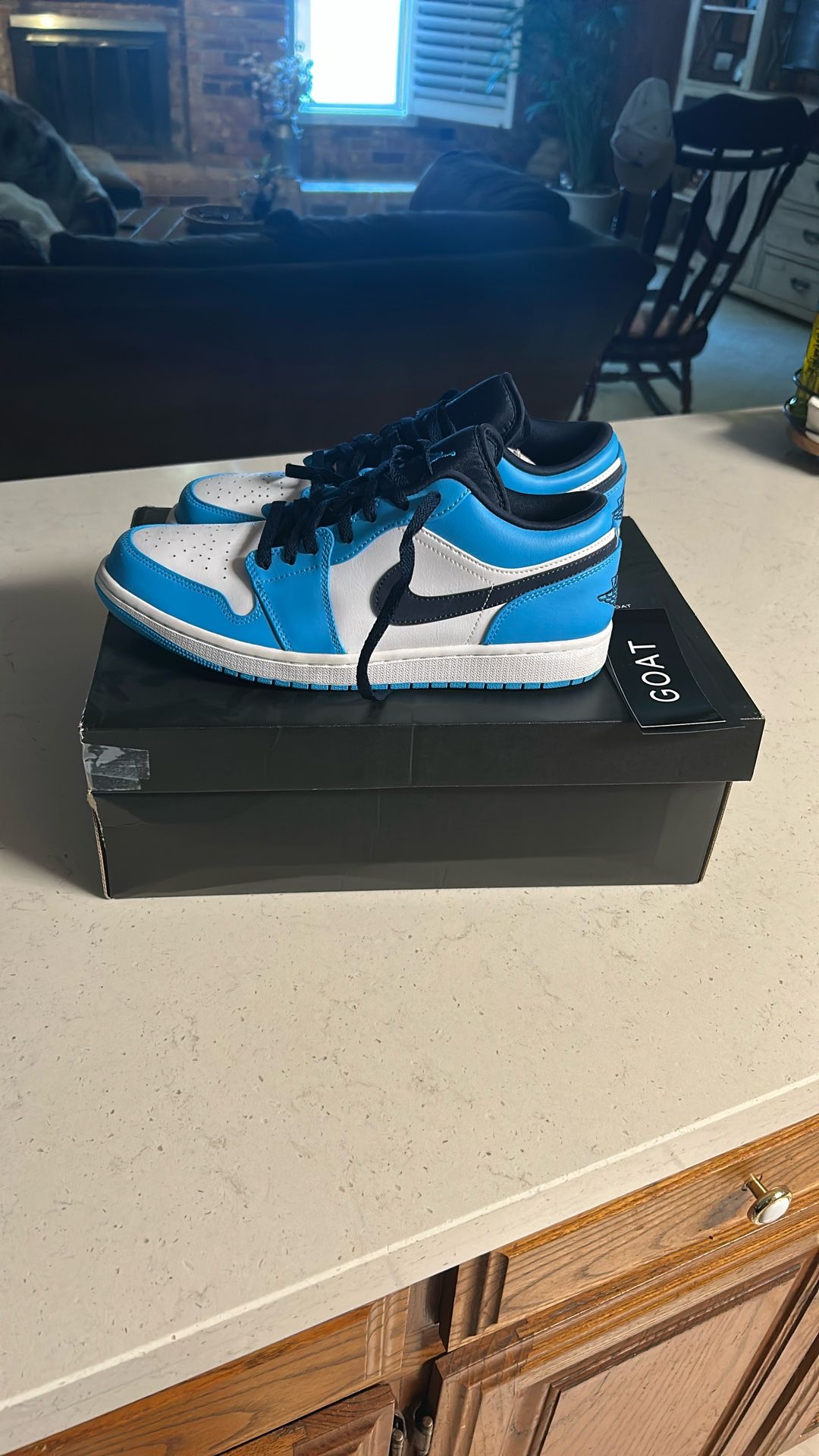 Unc Blue Jordan Low Size 11