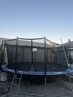 Trampoline