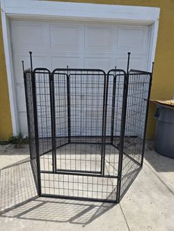 6 metal panel dog fence $60