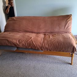 Futon Free