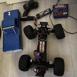 Traxxas Big Foot Monster Truck With Extra Battery And Charger 