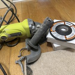 Ryobi Corded Grinder With Grinding Attachments 