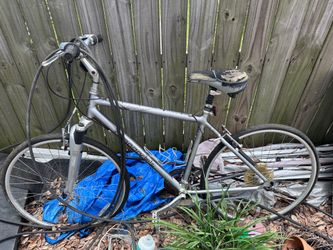 Cannondale Adventure 400 bike