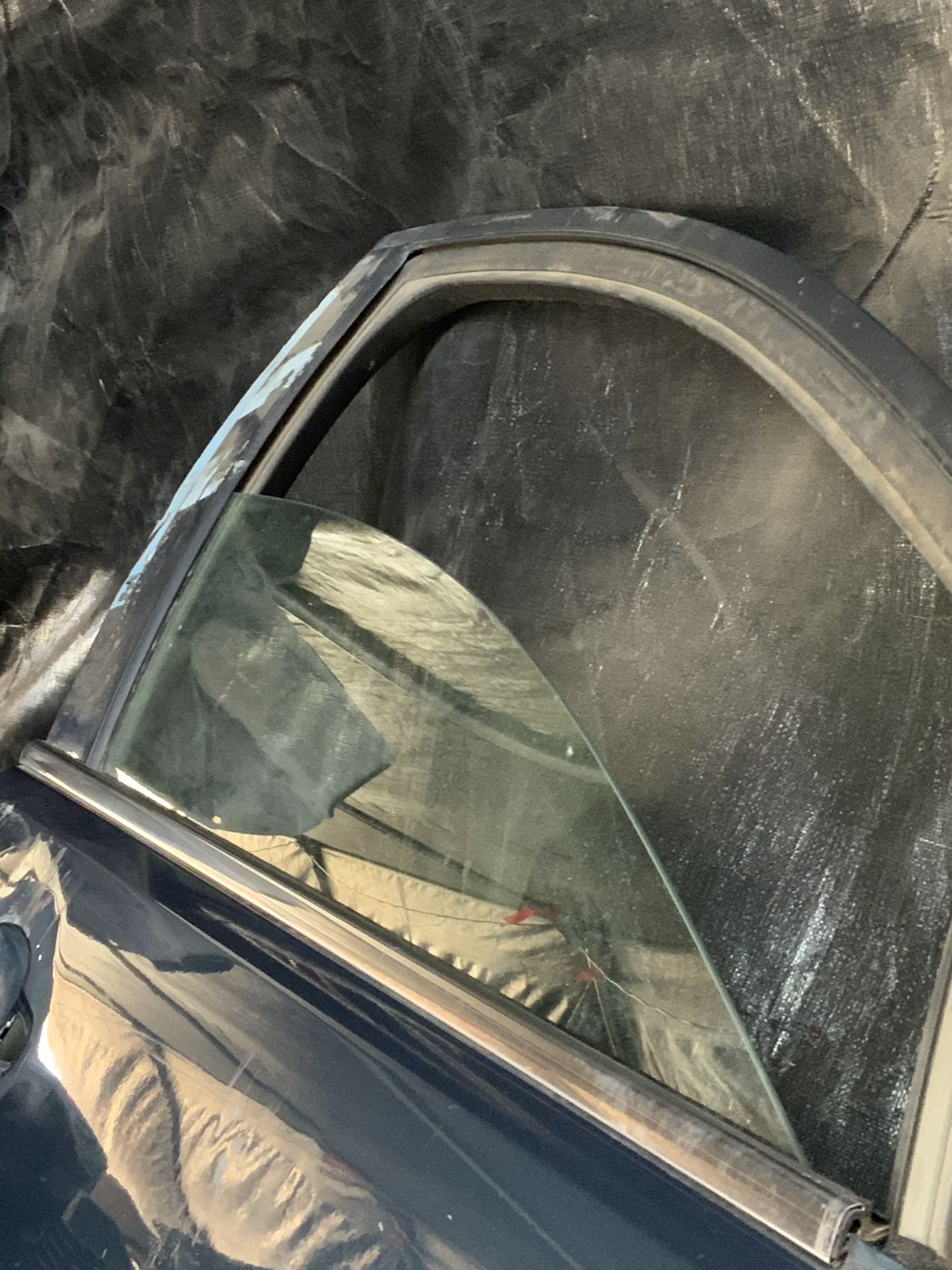 G8 Gt Front Passenger Window