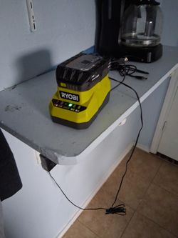 Like New Ryboi Blower