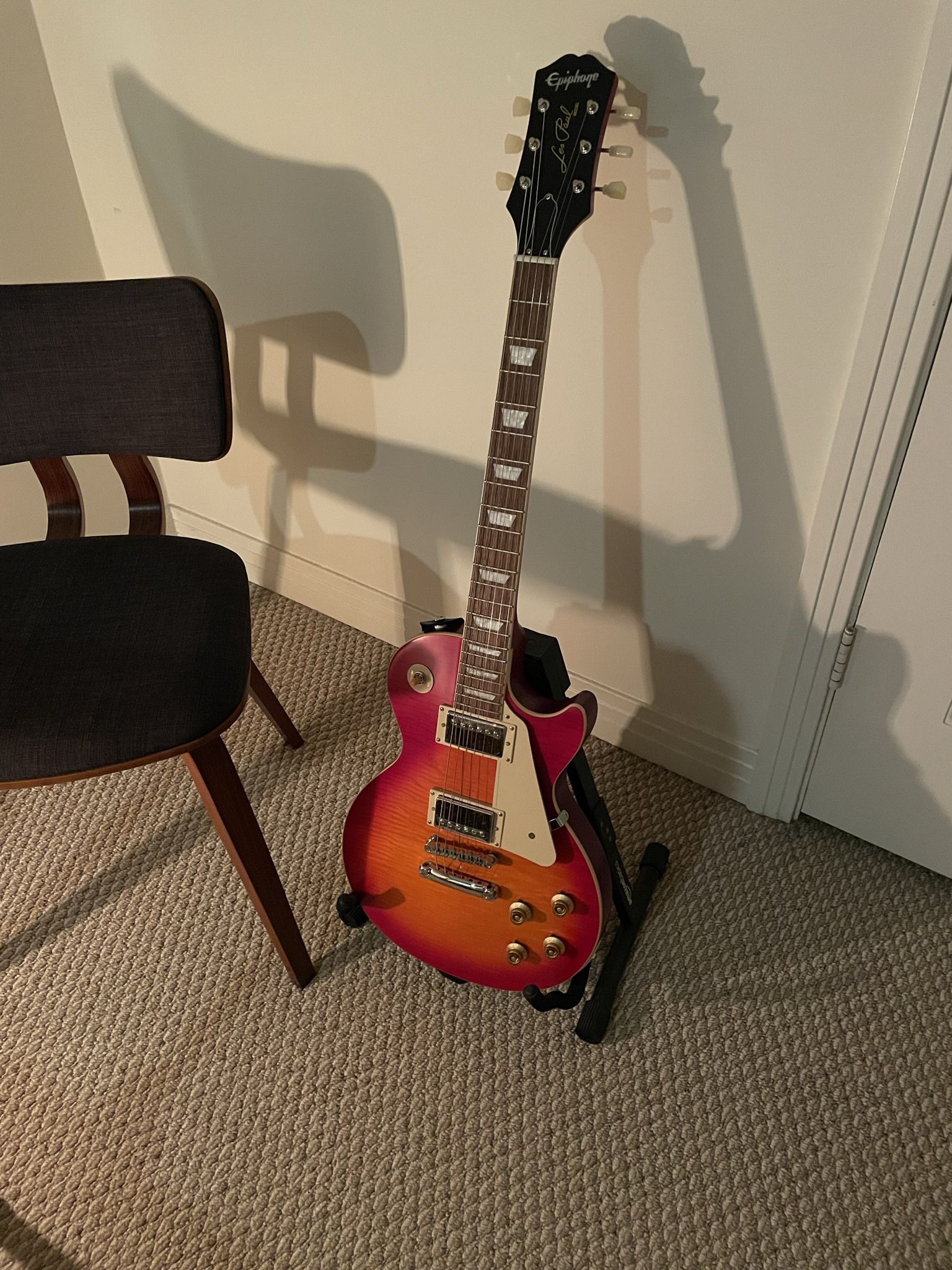 Epiphone Les Paul Standard Electric Guitar – Cherry Sunburst