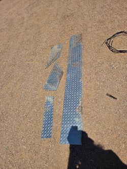 Diamond plate sheet metal