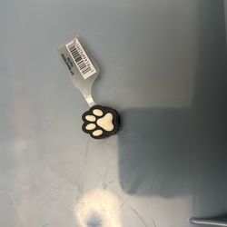 Paw print croc charm