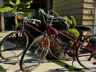 Vintage Raleigh bicycle