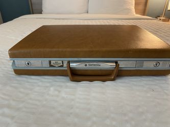 Vintage Samsonite Briefcase (New)