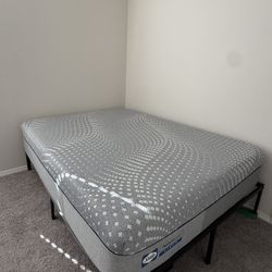 Sealy Hybrid Mattress 