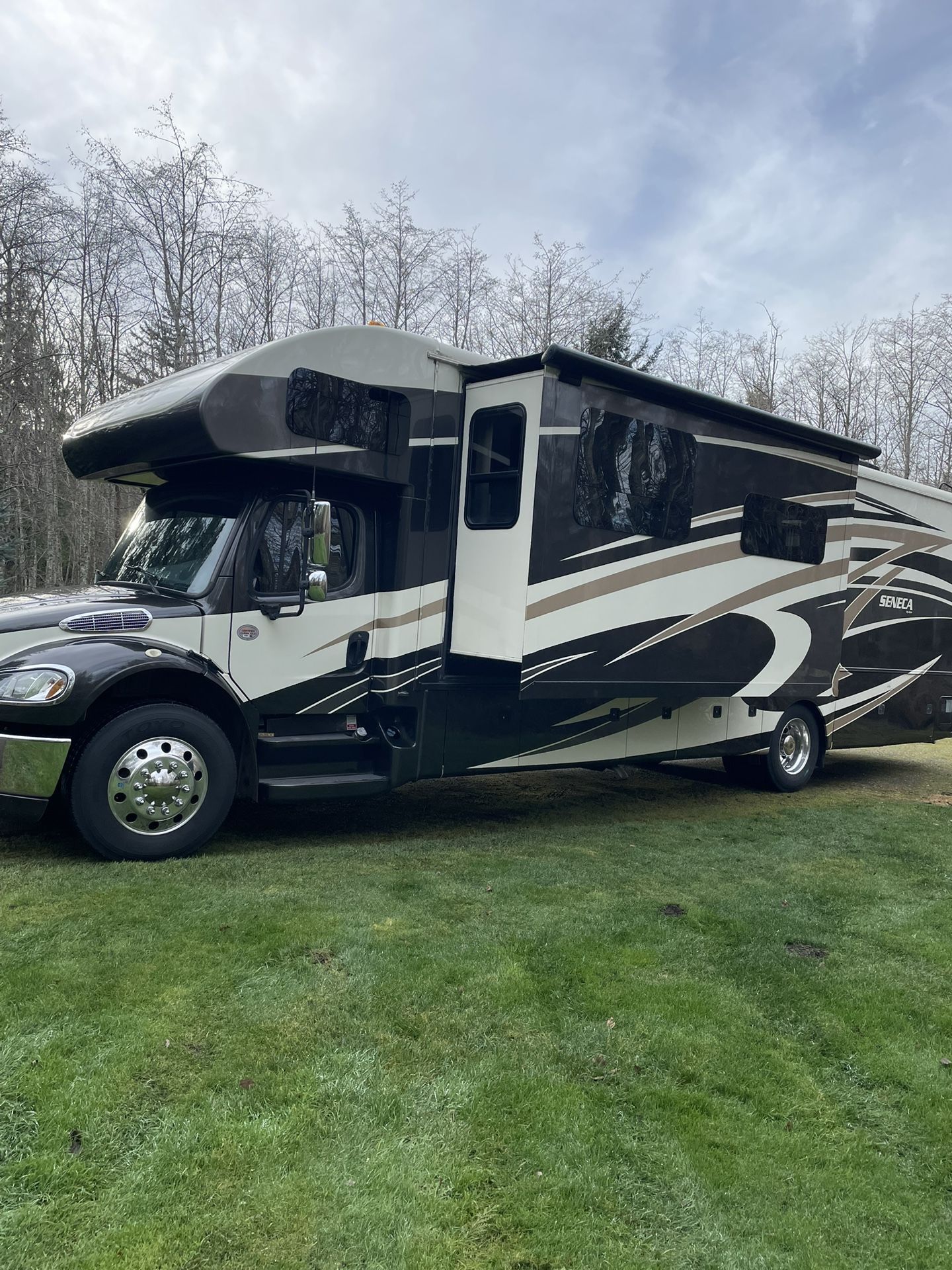 2016 Jayco Seneca 36FK