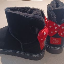 Minnie Mouse Boots Size 7 In Loxahatchee Fl.