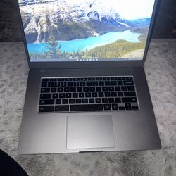 Samsung 16.5 “ Chromebook 4+ 64 GB