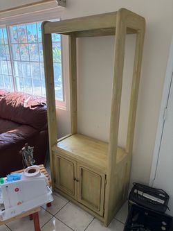 FREE CABINET