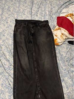Men’s baggy jeans