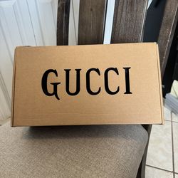 Gucci men sneakers