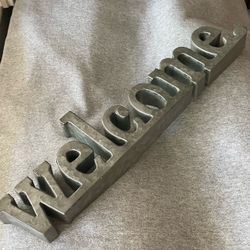 Welcome sign